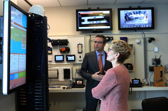 Creating Jobs in Ontario's High Tech Sector